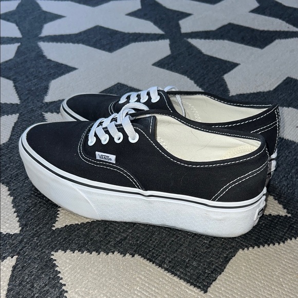 Vans Black White Authentic Stackform Sneakers - Picture 2 of 8